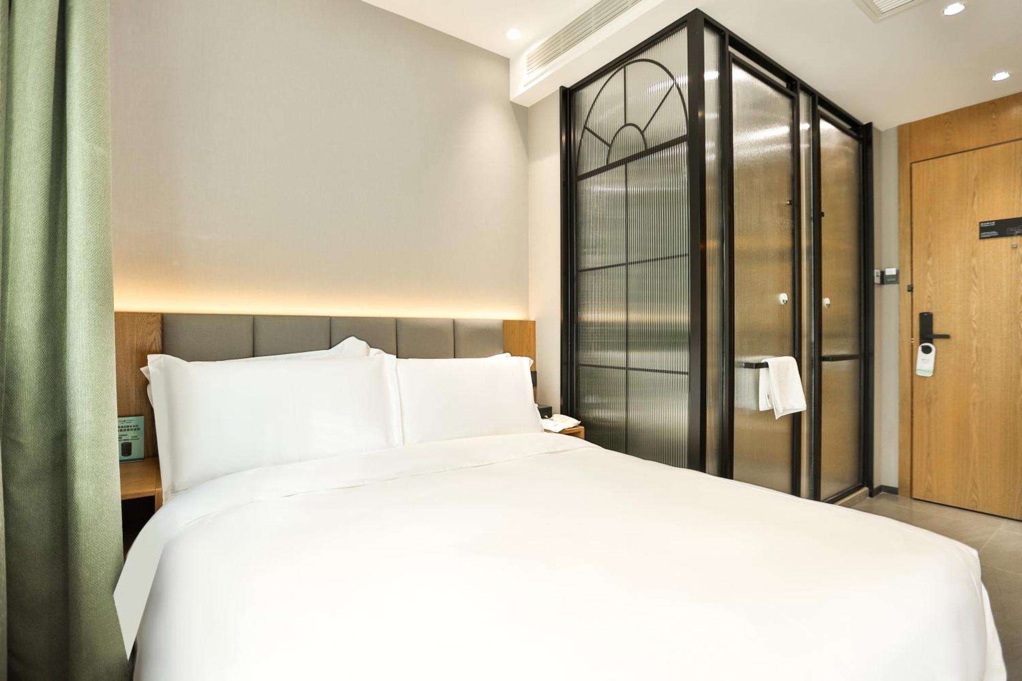 True Go Hotel - Shanghai Jing'An Temple Nanjing West Road Екстериор снимка